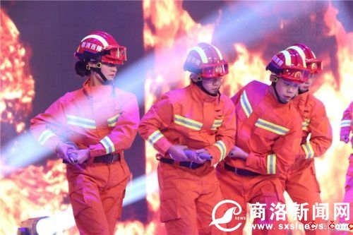 开场舞《祖国知道》.jpg
